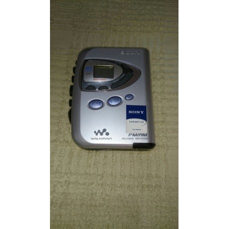 Walkman Sony Para Repuestos (no Funciona Para Cassettes)